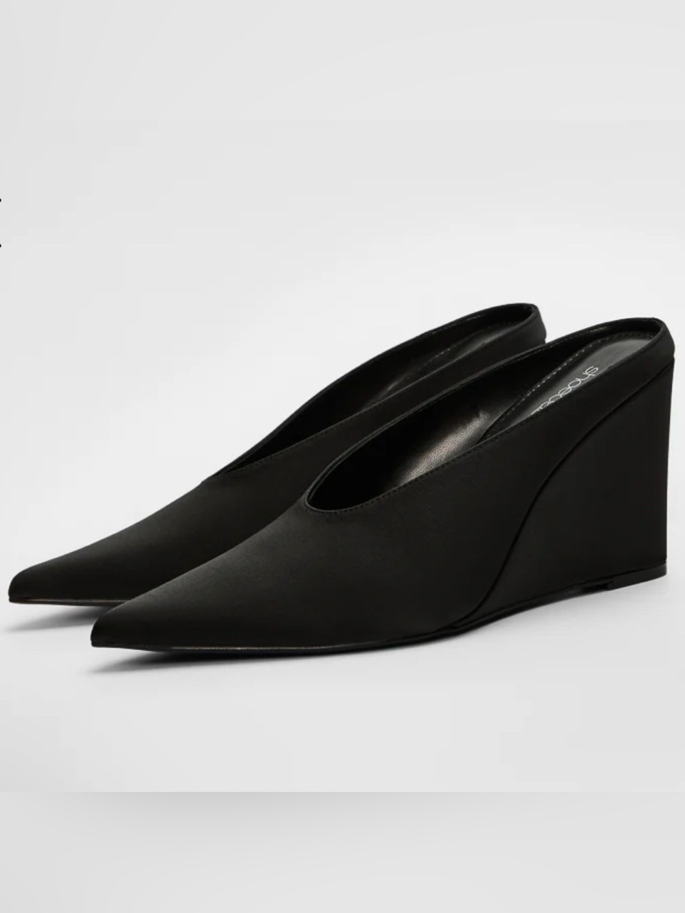Black Pointed Wedge Mule Pumps - Women's Dress Shoes SIZE 9